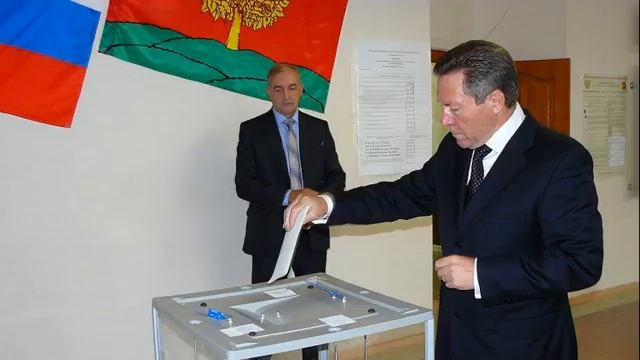 Кривосудие Липкого региона. Апелляция по незаконному аресту на 5 суток юриста Макарова смотреть онлайн