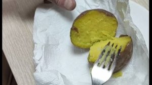 Картошка в микроволновке.