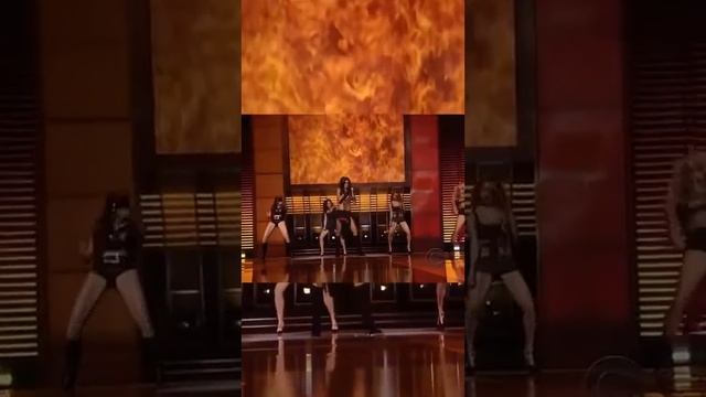 Pussycat Dolls, BUTTONS (feat. snoop dogg) смотреть онлайн