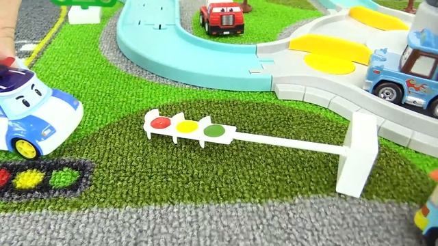 Робокар Поли! Помогаем Брунеру! Игрушки для детей смотреть онлайн