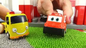 Автобус Тайо! Пожарная машина заболела. Игрушки детям