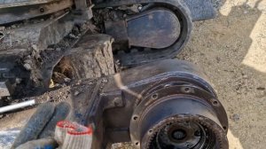 Разбираем бортовой редуктор (редуктор хода) миниэксковатора Янмар YB231UZ