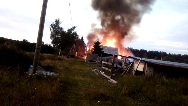 Горящий дом(1) смотреть онлайн