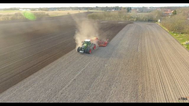 Fendt 1050 Vario og 9 m Väderstad смотреть онлайн