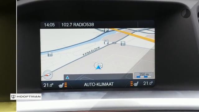 Volvo V60 D6 AWD PIH PURE LIMITED 17INCH/LEDER/XENON/CAMERA/VOC смотреть онлайн