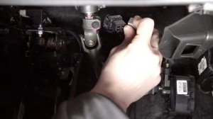 Замена датчика стоп сигнала на Hyundai Solaris