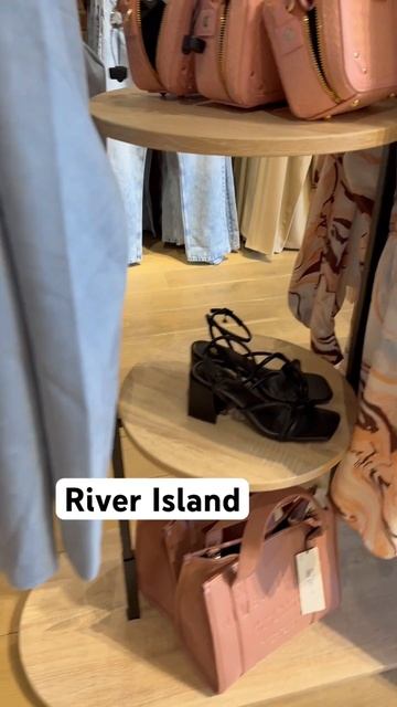 River Island Shopping #shopping #riverisland смотреть онлайн