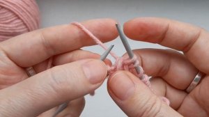 Всего 2 ряда🔥 Простой и красивый узор спицами🧶