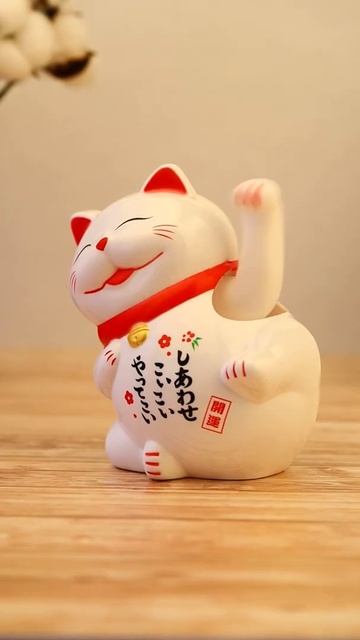 Настольный маятник Манэки Нэко смотреть онлайн