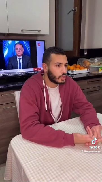 شيشة تيفاح - عمر الطوبجي смотреть онлайн