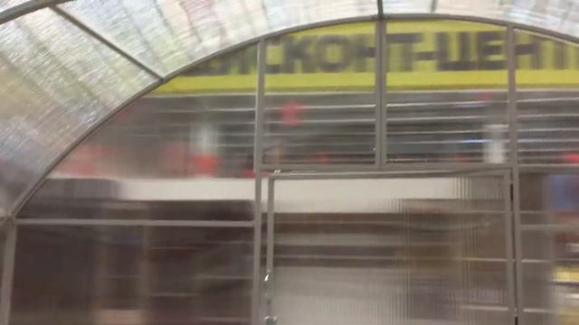 Уральская Усадьба в СтройАрсенале смотреть онлайн