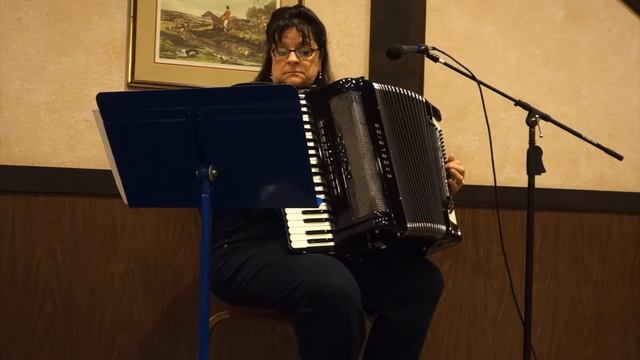 Jana Maas - "Besame Mucho" and "Sway" смотреть онлайн