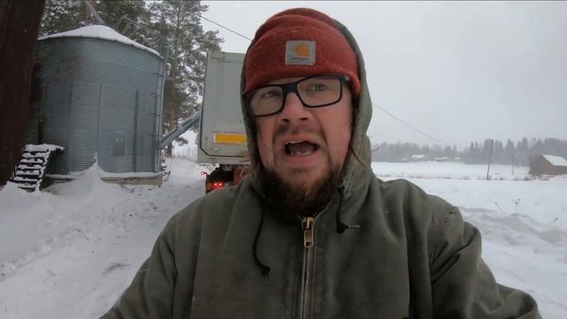 Carhartt Active Jacket Käytössä