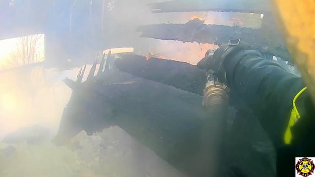 пожар в загородном доме смотреть онлайн