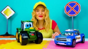 Школа Машинок:  Мотоцикл и его испытания! Развивающие видео для детей про машинки