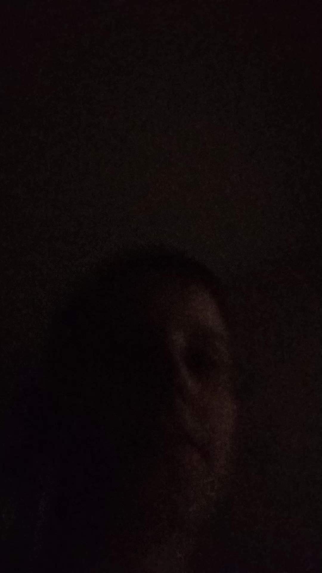 смотрим самые-самые страшные комнаты в темноте