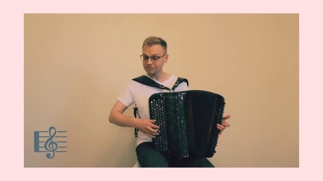 На этом баяне пальцы бегут САМИ смотреть онлайн