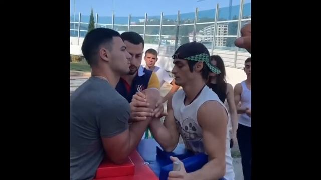 Гагик Арутюнян Армрестлинг Сочи смотреть онлайн