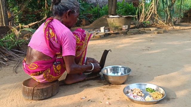 Tribe GRANDMA cooking PAPAYA with SOYABEAN||Village Style hot rice eating by Grandma&Grandpa|| смотреть онлайн
