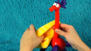 Видео для детей - Игрушки ЧУДИКИ в ванной - Пора купаться и Маша Капуки Кануки