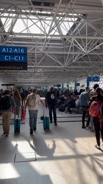 Airport in Ethiopia Addis Ababa #addisababa #ethiopian #ethiopia #aviation #airport смотреть онлайн