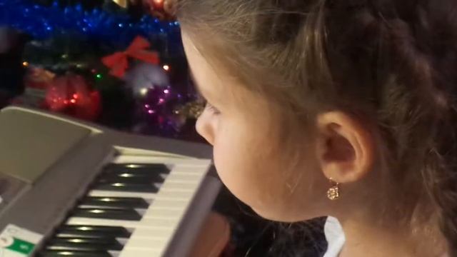 Soft Mozart Международный Зимний Академический концерт, Маша, 6 лет, Россия, г.Чайковский смотреть онлайн