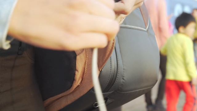 Neweex backpack for travelling and everyday life смотреть онлайн