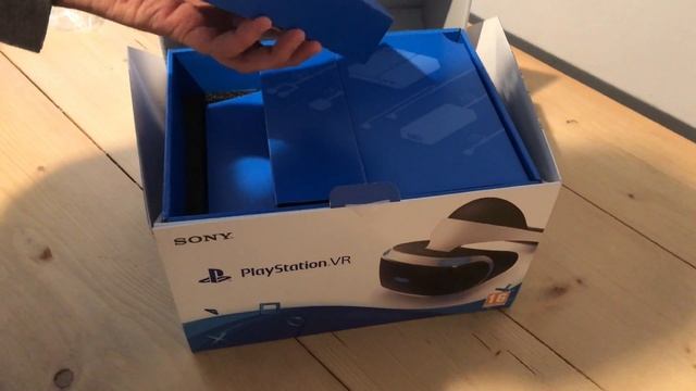 Playstation VR unboxing in italiano смотреть онлайн