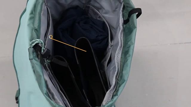 The Columbia Falmouth 21L Backpack - 191010 смотреть онлайн