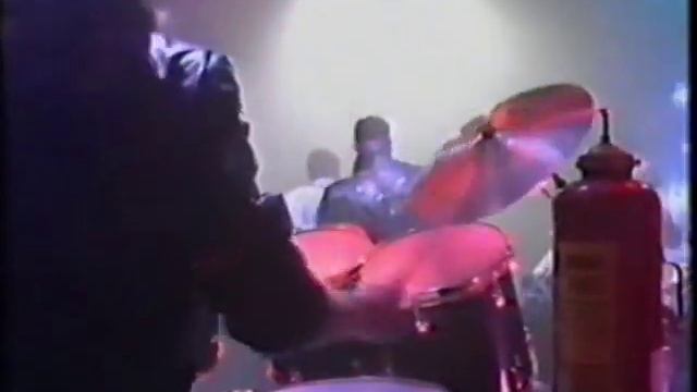 Electric Light Orchestra (ELO) - So Serious (British TV 1986) смотреть онлайн
