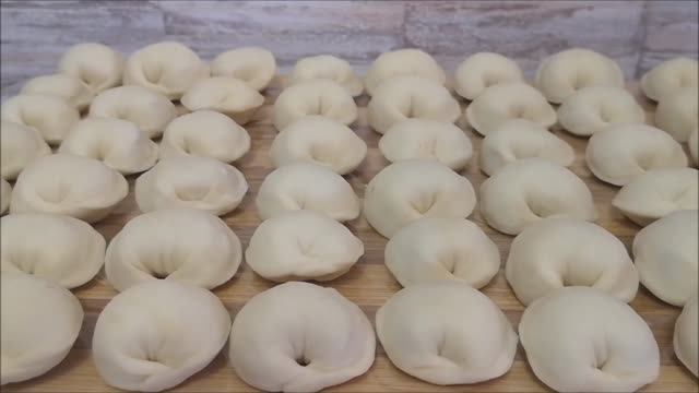 СМЕТАННОЕ тесто на ПЕЛЬМЕНИ и ВАРЕНИКИ. Пельмени домашние рецепт