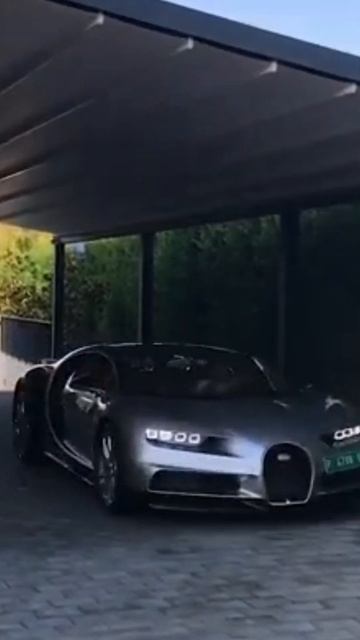 Andrew Tate vs Ronaldo Bugatti #shorts #andrewtate #cr7 #ronaldo #bugatti #vs смотреть онлайн