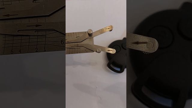 picking and decoding va2 1234Q5678H lock using va6 v2 lishi tool смотреть онлайн