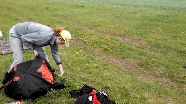 Zebra и её парапланерный рюкзак смотреть онлайн