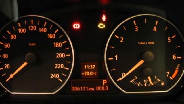 BMW 120i E87(2006年式) 6AT シルバー смотреть онлайн