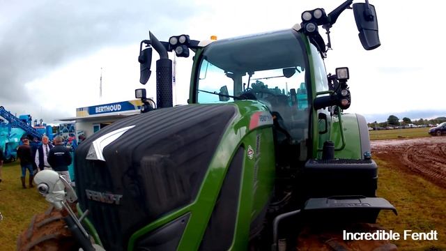 2018 Fendt 716 Vario PowerPlus 6.1 Litre 6-Cyl Diesel Tractor (163HP) with Berthoud Sprayer смотреть онлайн