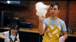 Видео для детей. Готовим пельмени!