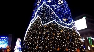 Новогодняя ёлка в Донецке 2013.MOV