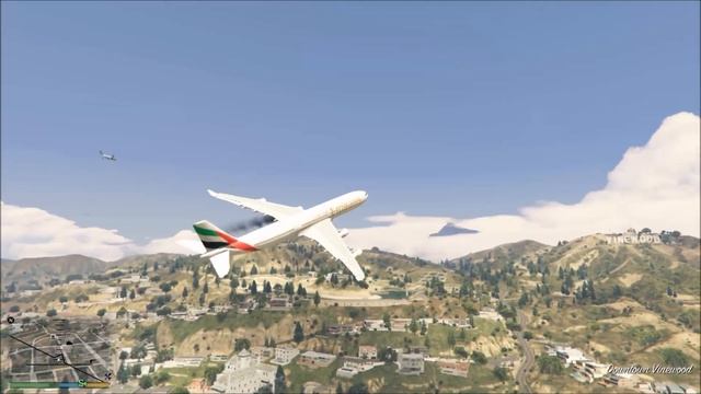 GTA 5-Burning Air Craft 'a340-600''-Emergency Landing at Sand Airport (GTA 5 Funny Moments) смотреть онлайн