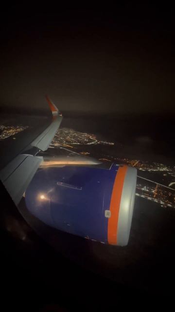 Пролетаем над Сургутом #самолет #полет #авиация смотреть онлайн