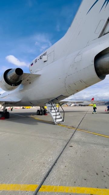 Rare Soviet plane #airplane #shorts #aviation смотреть онлайн