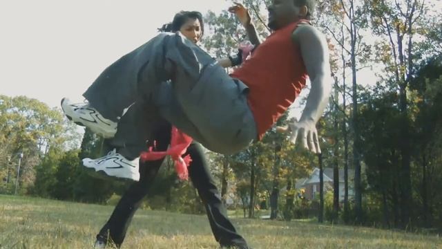 DeadlyDymes | Осторожно, сзади! | Watch Your Back!