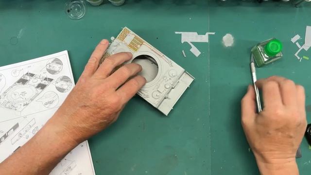 Trumpeter 1/35 Tiger I Late, Part 7 Steps 11-14 смотреть онлайн