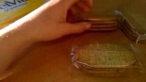 🍴Дегустация. Tasting. 品嚐 печенья Belvita.