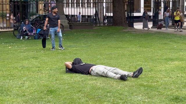 Disable man giving money to strangers then changing his mind sleeping with strangers joker pranks смотреть онлайн