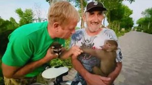 ЭТО УНИКАЛЬНО! Олег Зубков встретил нас с Люськой и она от его взгляда ВПАЛА в гипноз!