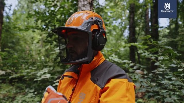 Husqvarna Technical екипировка видео ревю - каска и ръкавици смотреть онлайн