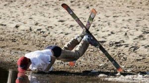 Смешные падения и неудачи  Подборка приколов  САМЫМИ СМЕШНЫМИ МОМЕНТАМИ СНЯТЫЕ НА КАМЕРУ 2025