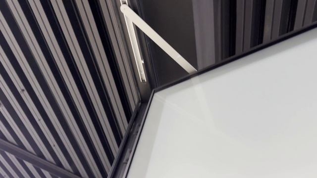 Смарт-стекло в действии как меняется пространство одним касанием смотреть онлайн