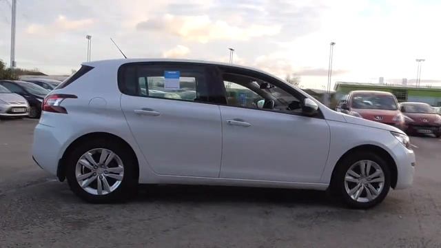Peugeot 308 Hatchback Active 1.2L PureTech 130 6 Speed SS U18157 смотреть онлайн